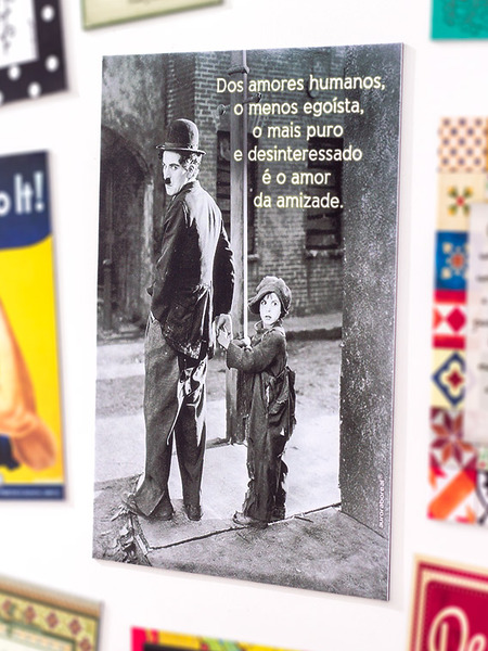 Carlitos e o Garoto P&B